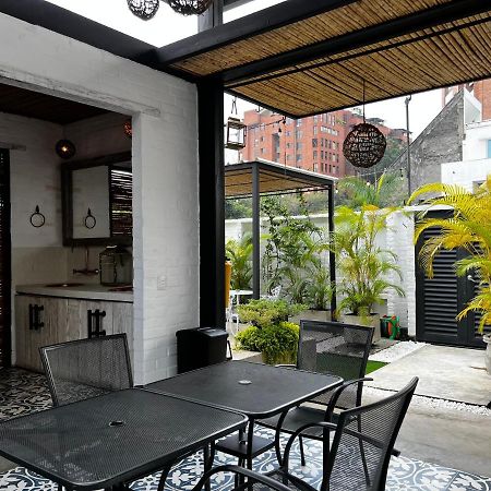 ホテル Mahi Casa Boutique カリ エクステリア 写真