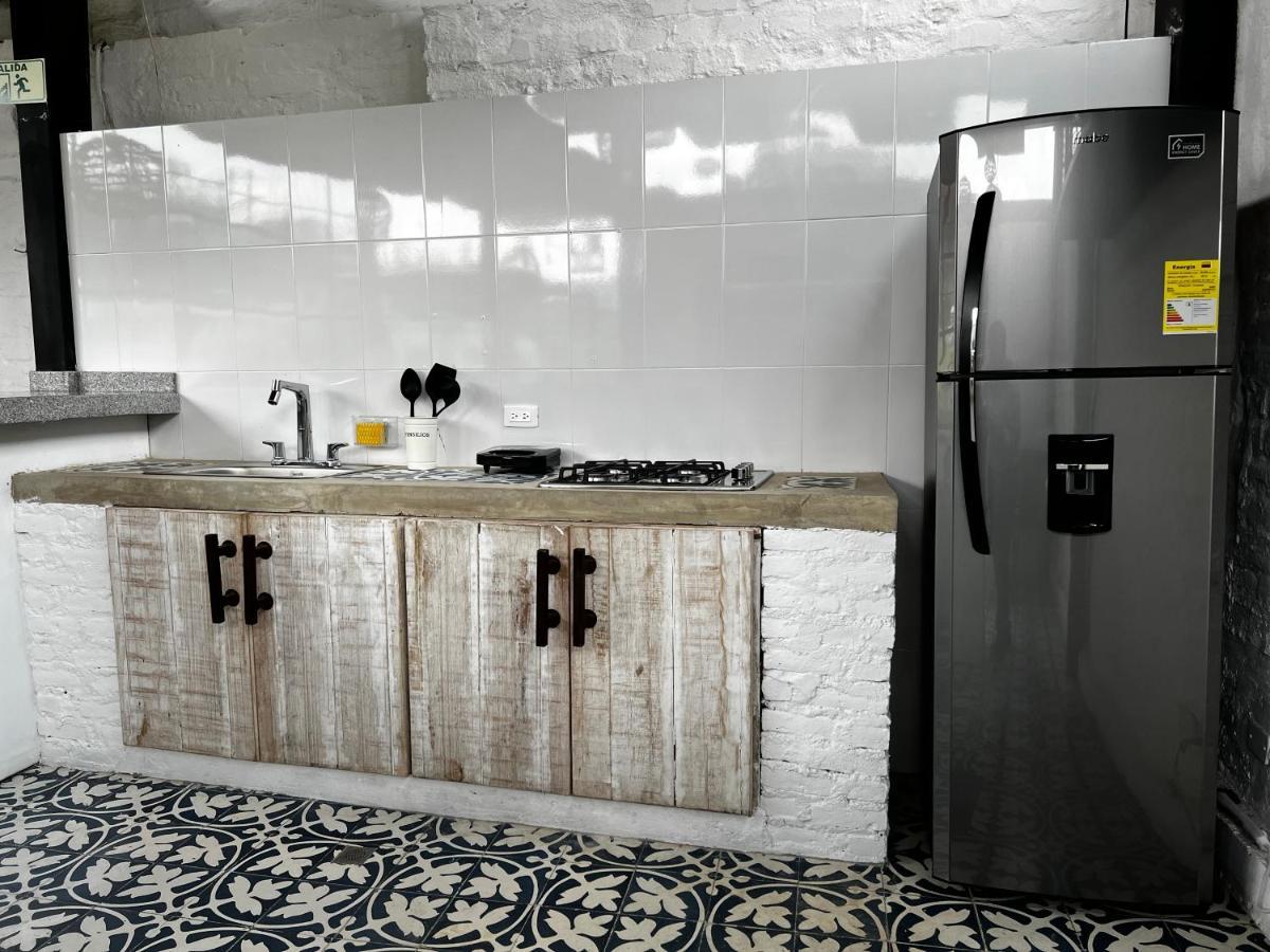 ホテル Mahi Casa Boutique カリ エクステリア 写真